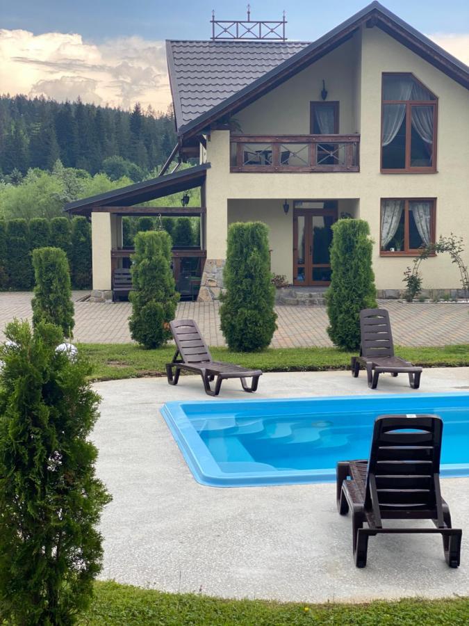 Vip House Villa Mykulychyn Exterior photo